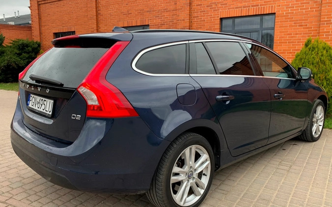 Volvo V60 cena 37999 przebieg: 215000, rok produkcji 2013 z Gniezno małe 781